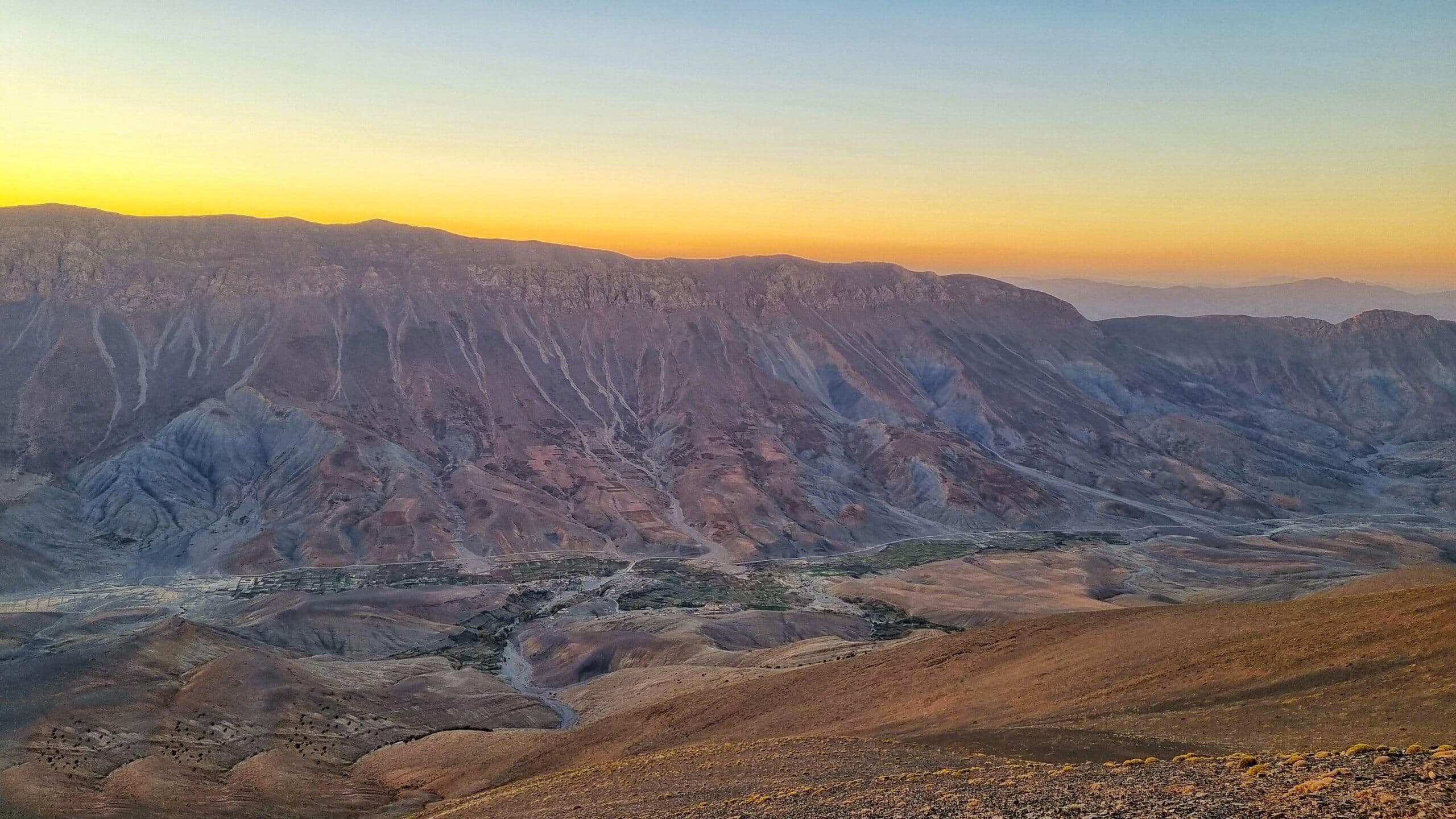 Jbel Ayachi Trek - L'Ascension du Géant de l'Atlas Oriental